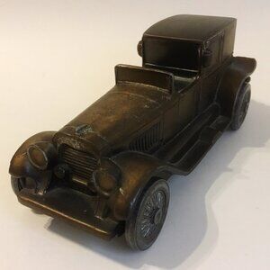 Vintage 1927 Lincoln Brougham Banthrico Car Coin Bank Metal Collectible Auto